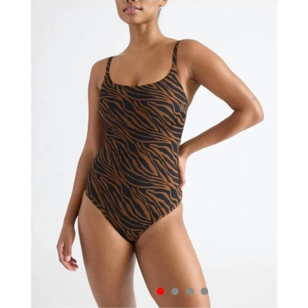 Knix Animal Print One Piece Classic Swimsuit Leakproof Tiger Print Sz M‎ Brown